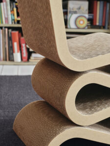 Inform — Wiggle Side Chair